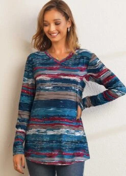 Long Sleeve Printed V Neck T Shirt