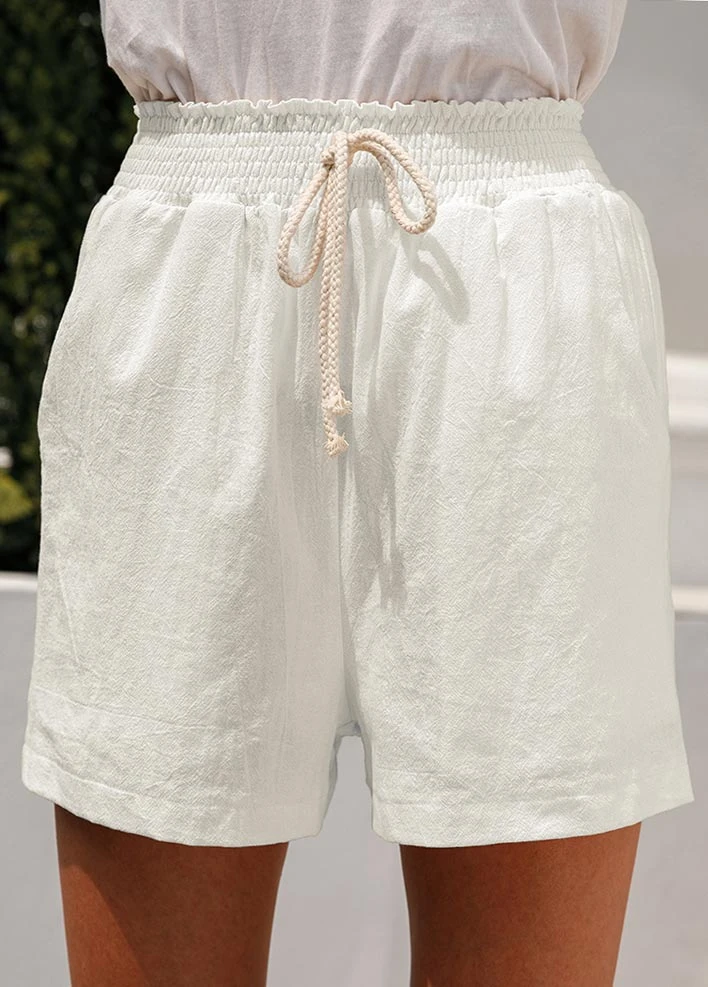Elastic Waist Pocket White Regular High Waisted Shorts 5 Elastic Waist Pocket White Regular High Waisted Shorts - Image 4