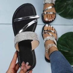Silver Open Toe Falt Rubber Detail Slippers