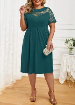 Green Plus Size Lace Short Sleeve Dress