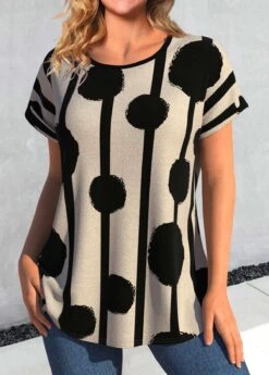 Round Neck Geometric Print Dark Camel T Shirt